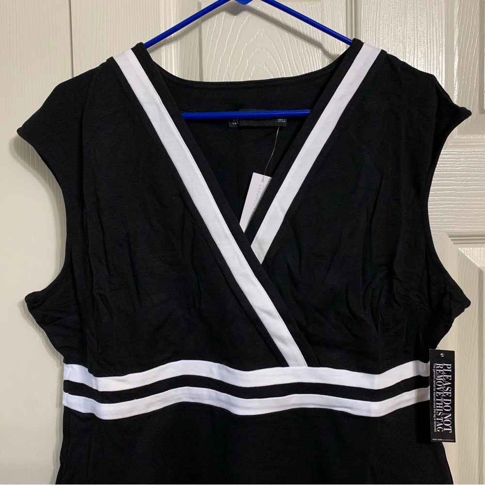 🎊  New York & Company Colorblock Accent Wrap Dress - City Knits - Picture 5 of 6